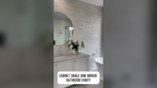 Dolap tek lavabo aynalı banyo makyaj masası