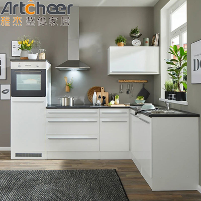 satın al Mutfak Mobilyaları Yarım Bullnose Masaüstü Kenarlık Modern Tasarım Dolapları Tam Set çevrimiçi üretim