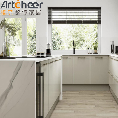 satın al Özel Renkli Akıllı Ev Plywood Modüler Dolabı Ahşap PVC Modern Tasarım Çekmece Kaydırıcı sepet Mutfak Pantry Dolabı çevrimiçi üretim