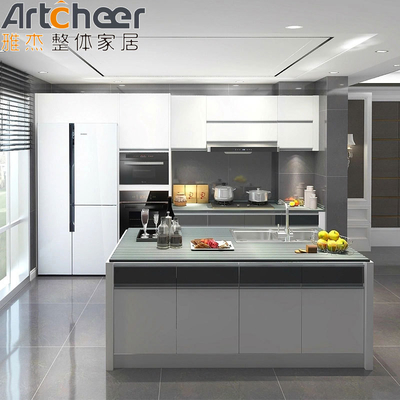 Villa Amerikan Standart Mutfak Dolapları Sade Tarzı, Roller Perde ve El ile